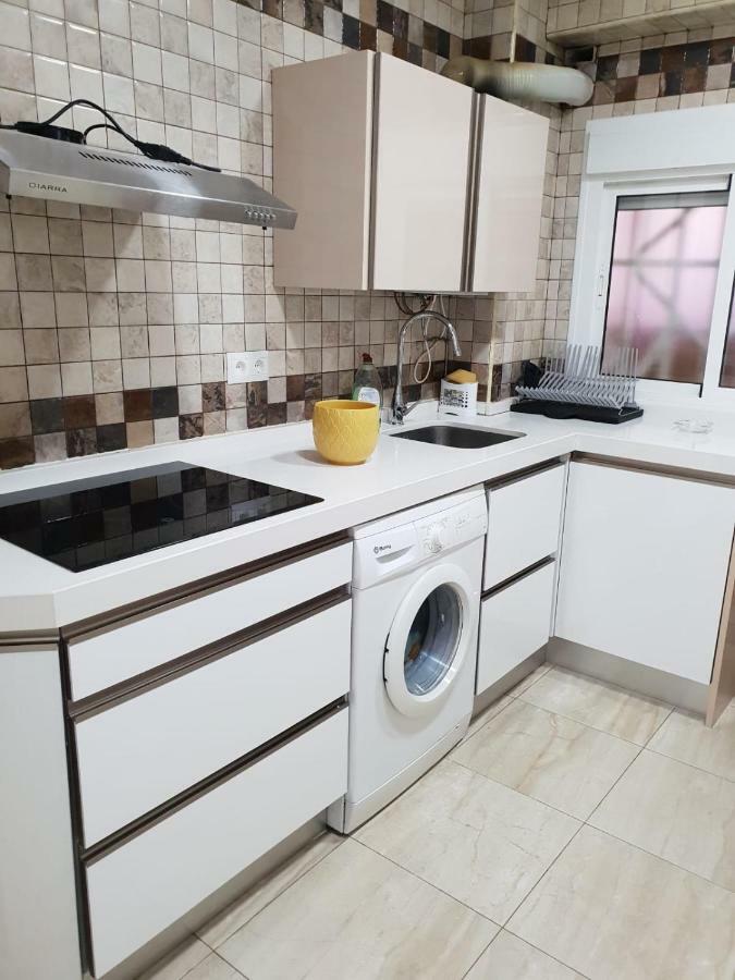 קדיז Amazing Frontal Beach Apartment #Traveller'S Awards2023 מראה חיצוני תמונה