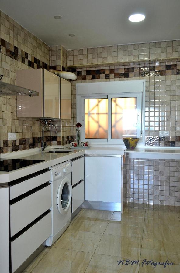 קדיז Amazing Frontal Beach Apartment #Traveller'S Awards2023 מראה חיצוני תמונה